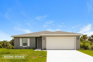 19457 Villanova Ave in Port Charlotte, FL - Building Photo