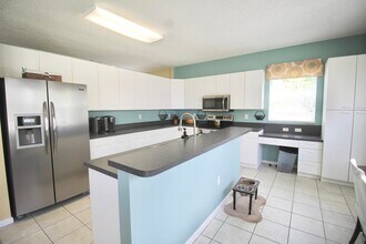 9754 Scribner Ln in Wellington, FL - Building Photo - Building Photo