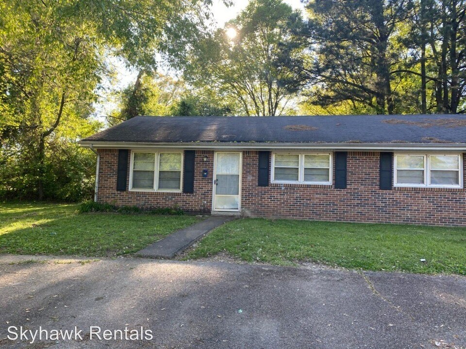 116 Willow Ln in Martin, TN - Building Photo