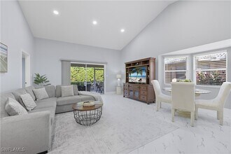 3605 Corinthian Way in Naples, FL - Building Photo - Building Photo