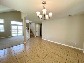 4484 Goldfinch Way in Oceanside, CA - Building Photo - Building Photo