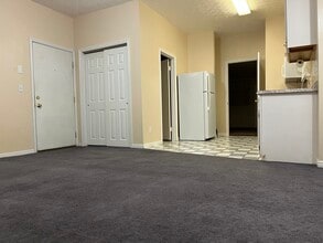 345 S 450 E, Unit 1 bedroom in Salem, UT - Building Photo - Building Photo