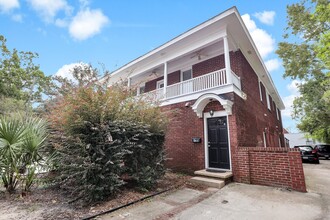 735 E 49th St in Savannah, GA - Foto de edificio - Building Photo