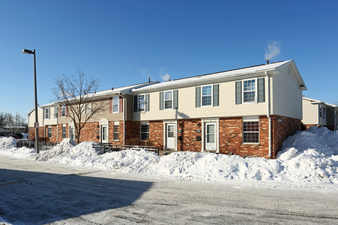 Mt. Vernon Park Apartments in Lansing, MI - Foto de edificio