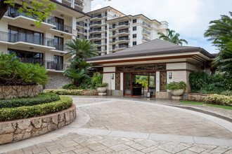 Beach Villas at Ko Olina in Kapolei, HI - Building Photo - Building Photo