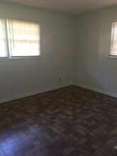 2930 Carriage Ln in College Park, GA - Building Photo - Building Photo