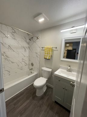 8324 Park Ave. S in Tacoma, WA - Building Photo - Building Photo