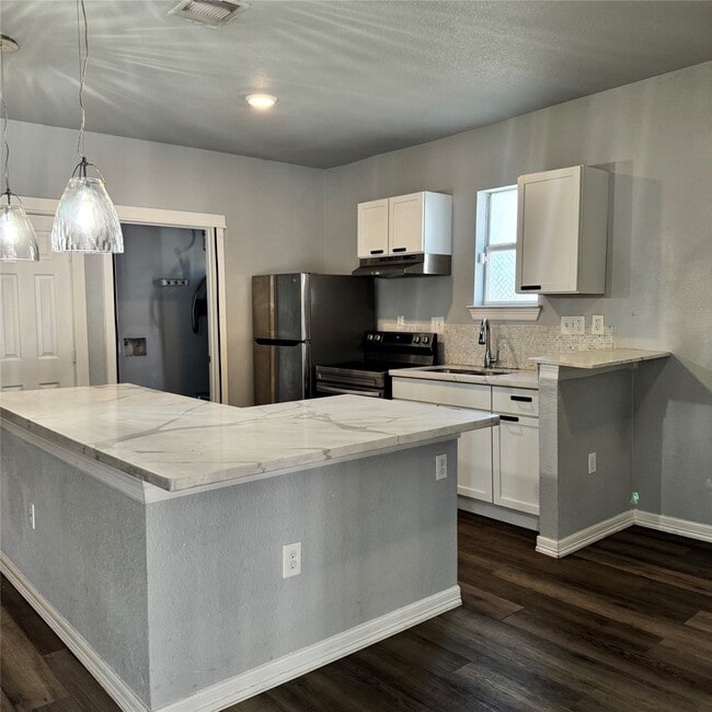 3917 Kashmere St in Houston, TX - Building Photo - Building Photo