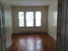 98 Anthony St in New Haven, CT - Foto de edificio - Interior Photo