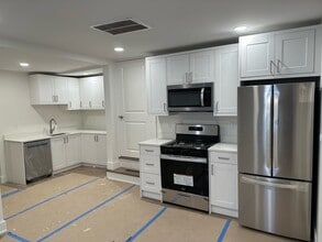 201 Farnsworth Ave in Bordentown, NJ - Building Photo - Building Photo