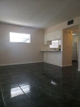 329 7th St SW in Winter Haven, FL - Building Photo - Building Photo