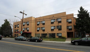 Robert L Walls Senior Citizens Center in Washington, DC - Building Photo - Building Photo