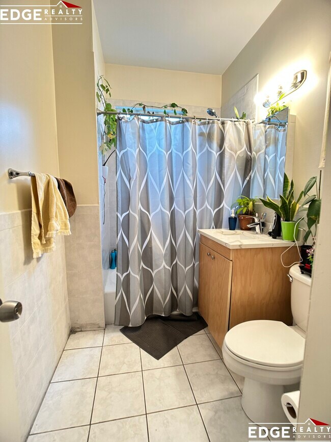 74 Aldie St, Unit 3 in Boston, MA - Building Photo - Building Photo