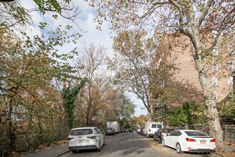 1860 Billingsley Ter in Bronx, NY - Building Photo - Building Photo