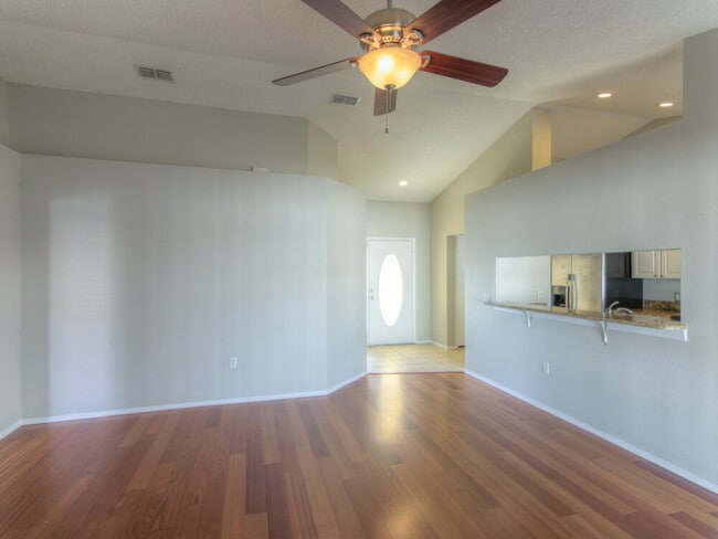 5002 Quercus Loop in Winter Haven, FL - Building Photo - Building Photo