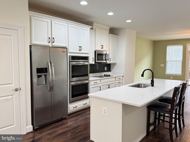 8505 Craggan Ln in Manassas, VA - Building Photo - Building Photo