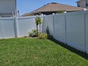 6625 Pebblebrooke Wy in Zephyrhills, FL - Building Photo - Building Photo