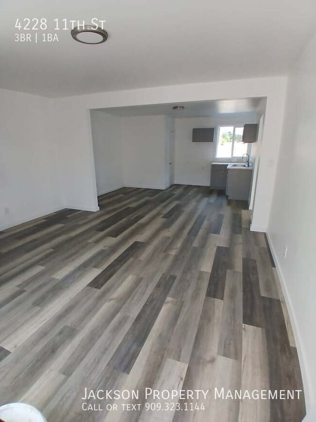 4228 11th St in Riverside, CA - Building Photo - Building Photo