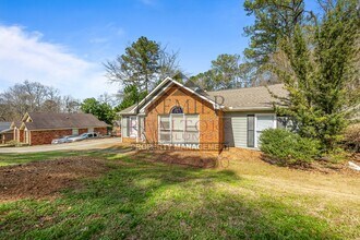 4668 Bridlewood Dr in Columbus, GA - Building Photo - Building Photo
