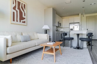 11600 Spirit Dr in Austin, TX - Building Photo - Building Photo