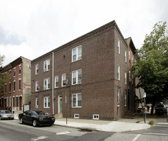 630 S 19th St Apartments