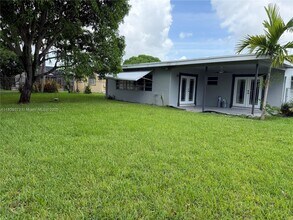 4630 Buchanan St in Hollywood, FL - Building Photo - Building Photo