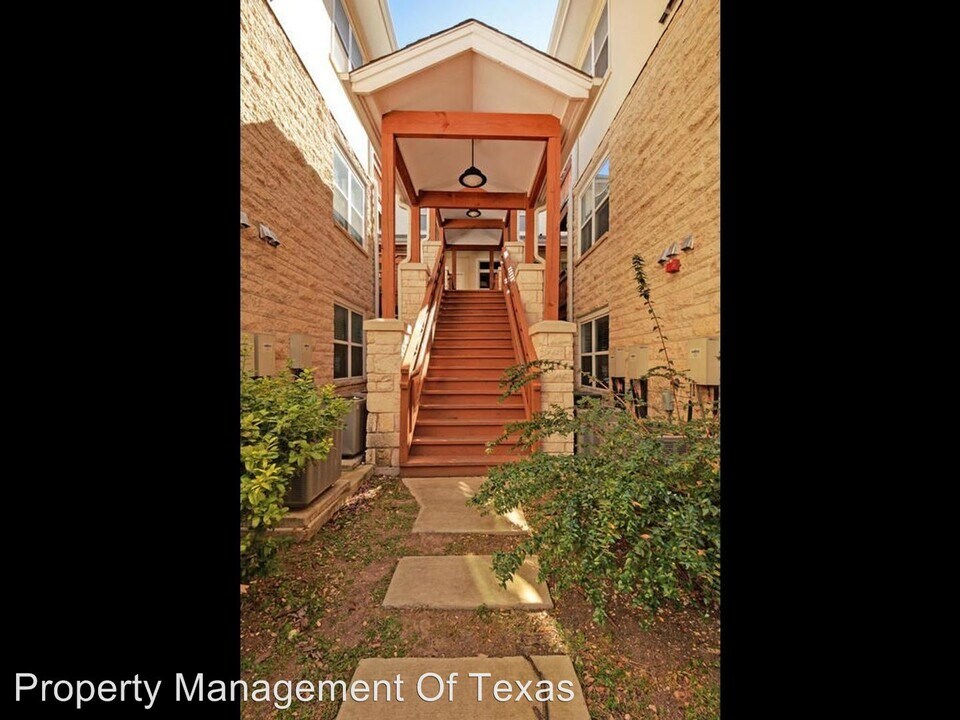 305 E 31st St-Unit -Unit 8 in Austin, TX - Building Photo