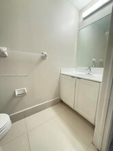 933 NE 42nd Pl in Homestead, FL - Building Photo - Building Photo