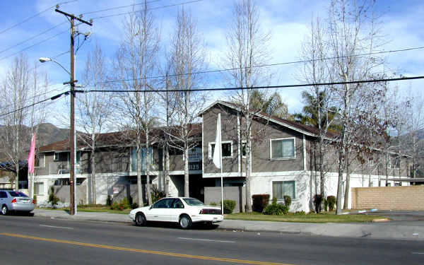 Amberwood Village Apartments in San Bernardino, CA - Building Photo