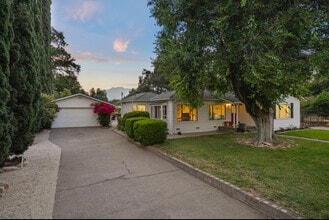995 S La Luna Ave in Ojai, CA - Building Photo - Building Photo