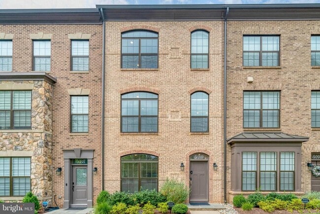 4420 Fair Lakes Ct in Fairfax, VA - Building Photo - Building Photo