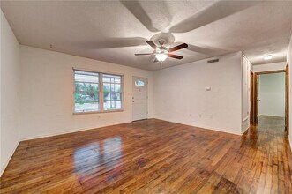 2301 Queensbury Rd in Moore, OK - Building Photo - Building Photo