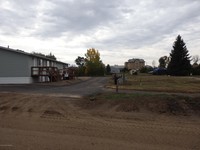 405 1st Ave & Vine St in Arnegard, ND - Foto de edificio - Building Photo