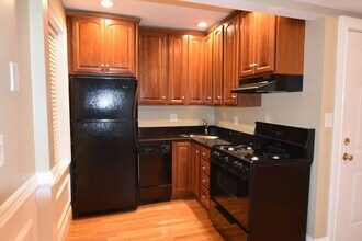 120 D St in Boston, MA - Building Photo - Building Photo