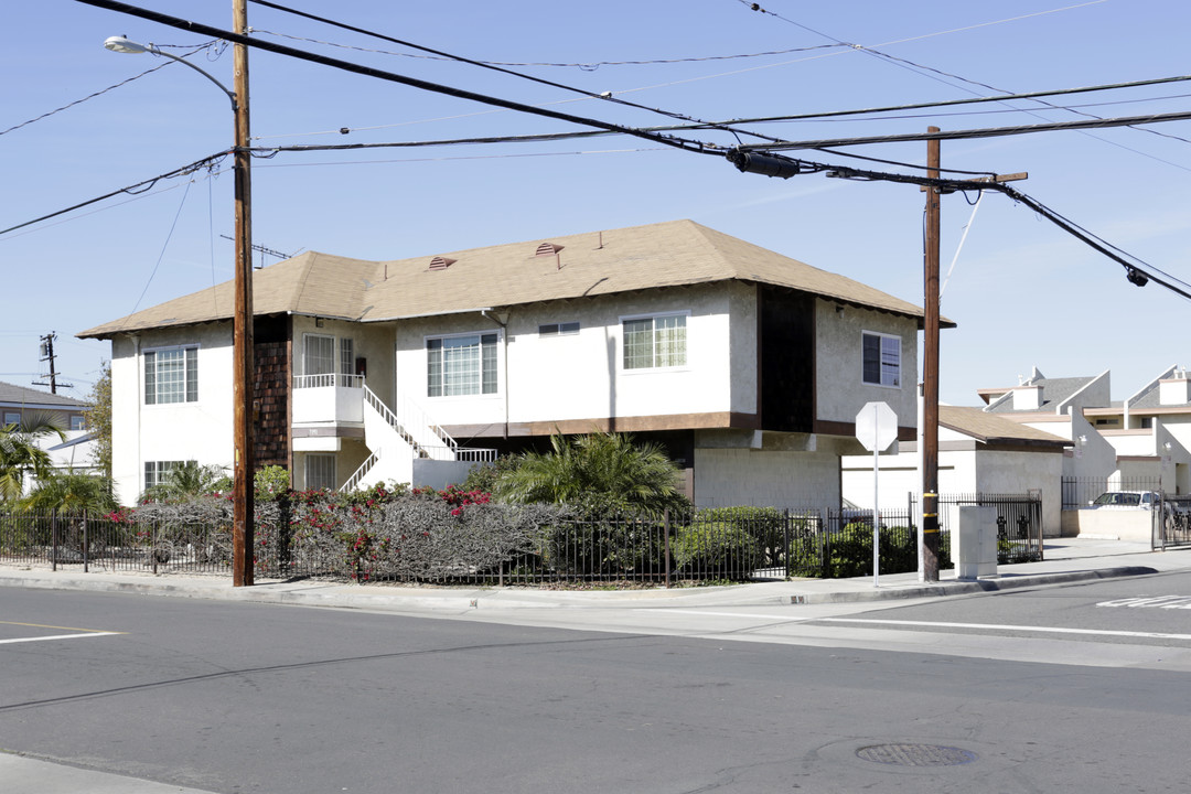 7191 Wyoming St in Westminster, CA - Building Photo