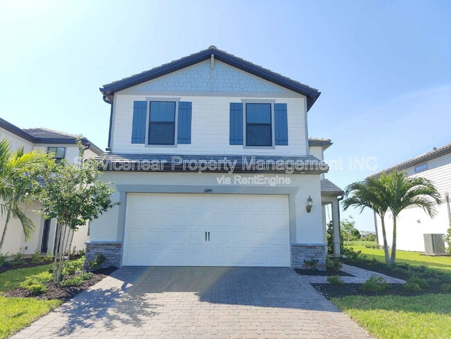 property at 6140 Baywood Ct