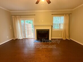 345 Anterbury Dr in Apex, NC - Building Photo - Building Photo