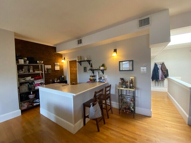 34 Gloucester St in Boston, MA - Building Photo - Building Photo