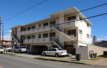 2131 Fern St in Honolulu, HI - Foto de edificio - Building Photo