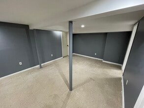 216 Carnation Ct in Pikesville, MD - Building Photo - Building Photo