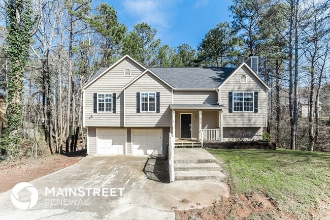 property at 124 Emerald Pines Dr