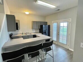 128 University Village Dr in Central, SC - Building Photo - Building Photo