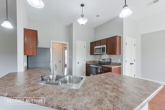 8723 Smith Ranch Dr in Southaven, MS - Building Photo - Building Photo
