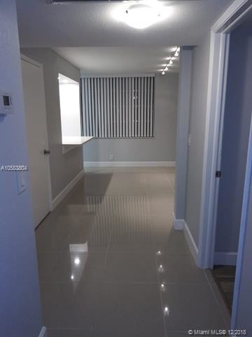 9400 Live Oak Pl-Unit -305 in Davie, FL - Building Photo - Building Photo