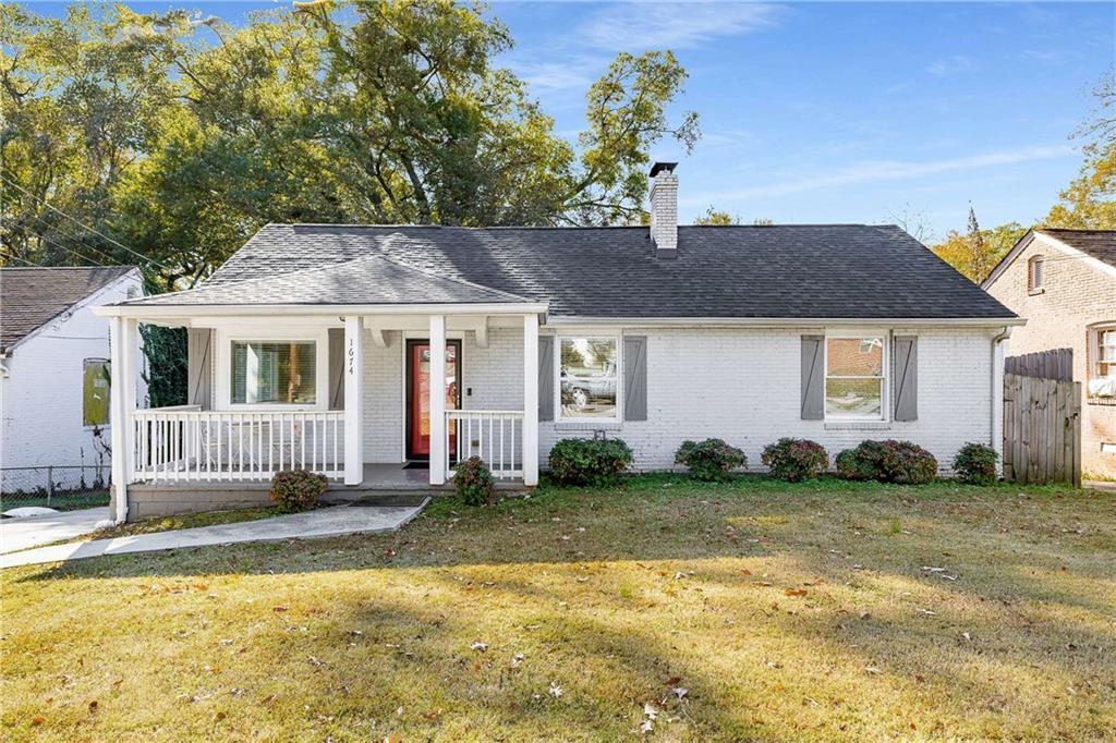 1674 Browning St SW in Atlanta, GA - Building Photo
