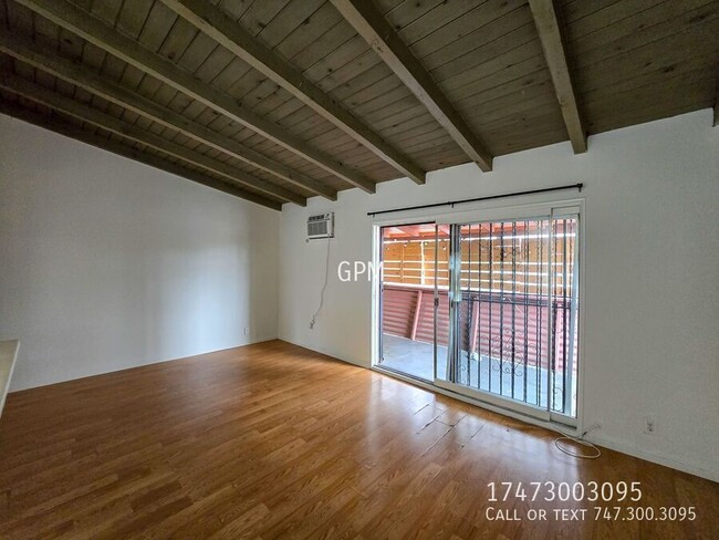 407 S Park View St in Los Angeles, CA - Building Photo - Building Photo