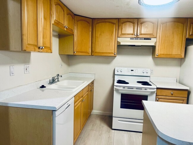 310 W Simpson St in Lafayette, CO - Building Photo - Building Photo