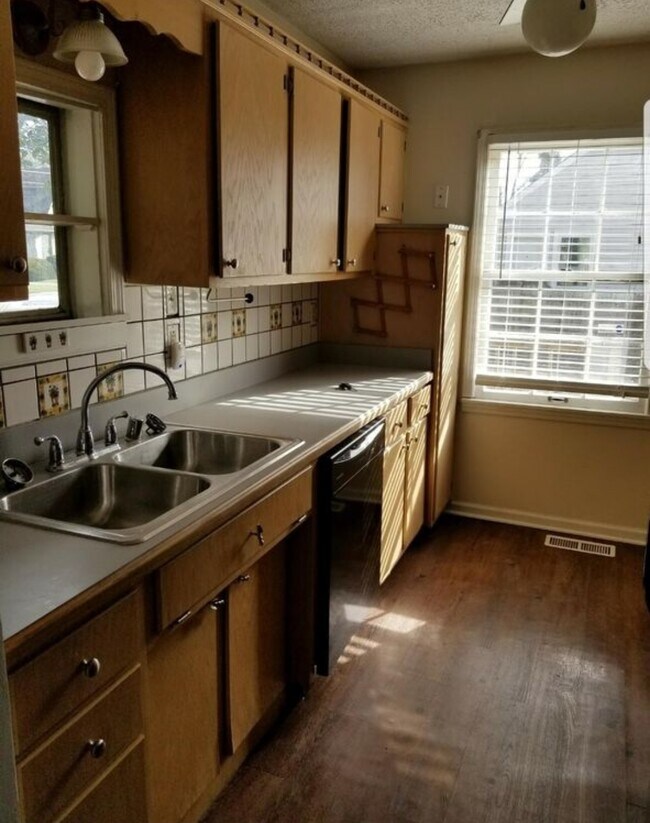 3834 Massie Ave Rentals in Louisville, KY