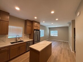 4112 Pepper Dr in San Diego, CA - Building Photo - Building Photo