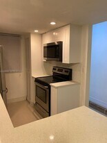 3248 Coral Ridge Dr in Coral Springs, FL - Building Photo